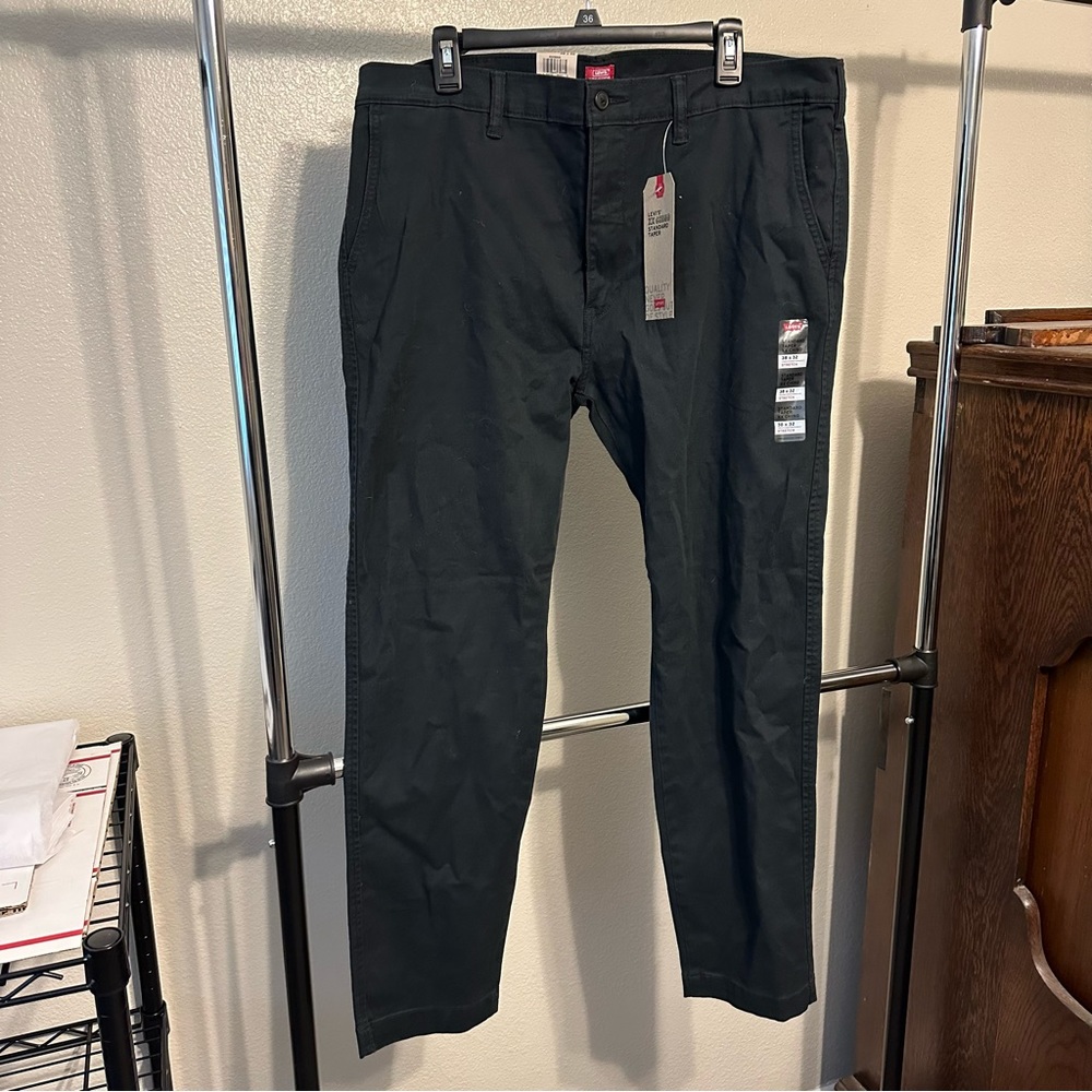 LEVI’S XX CHINO 38x32 STANDARD TAPER BLACK